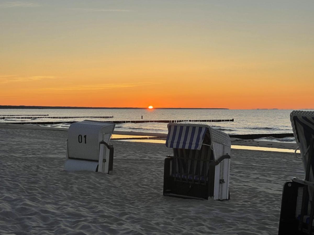 "Ab Zum Strand" Ferienwohnung Mit Balkon Zempin Exteriör bild